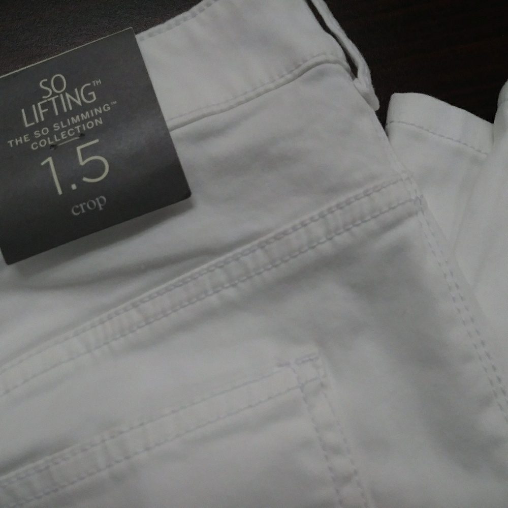 Chico's so lifting. The So Slimming Collection pan